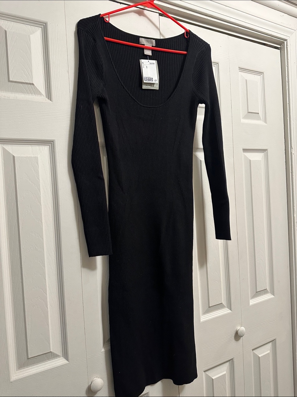 H&M Black Ribbed Scoop-Neck Long Sleeve Midi Dress